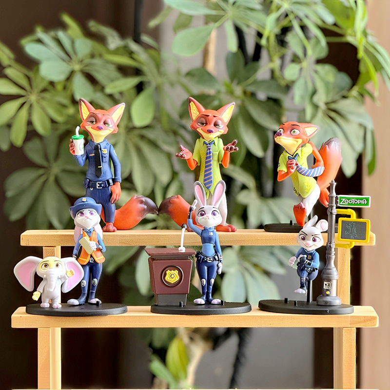 Zootopia Scene Version Figurines, Animated Movie Merchandise Toys, Rabbit and Fox Police Officer Trendy Collectible Figures Zootopia Scene Version Figurines, Animated Movie Merchandise Toys, Rabbit and Fox Police Officer Trendy Collectible Figures