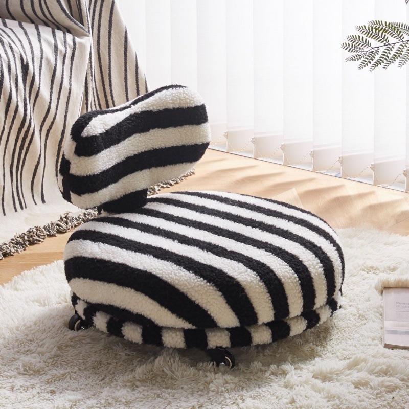 [폭발 줄무늬 소파] 검은 색 45X45 바퀴