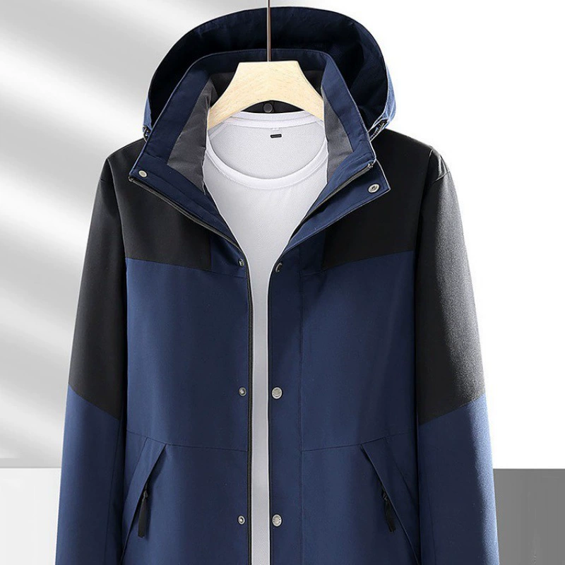 Интернет-магазин продает ветрозащитную водонепроницаемую спортивную куртку на открытом воздухе весной и осенью