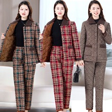 �������b�ӽq������ѝ���b������Ů�b���ɼӺ�ů�޷��ɼ��װ��]