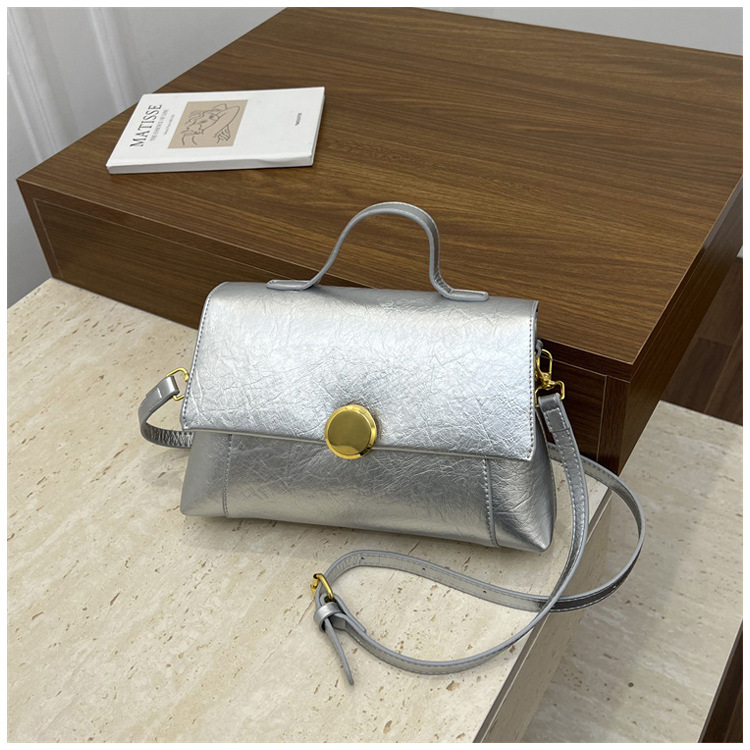 Bolso de mano de alta sensación para mujeres 2026 verano nuevo nicho de lujo ligero bolso cuadrado retrógrado ocio mochila de hombro