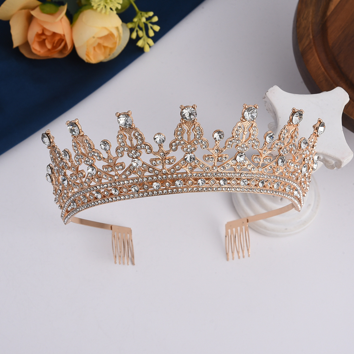 Tocado de corona Bridal Sensación premium Diamante completo Tocado de corona grande Diadema Novia de estilo occidental Boda Corona Rhinestone Accesorios para el cabello