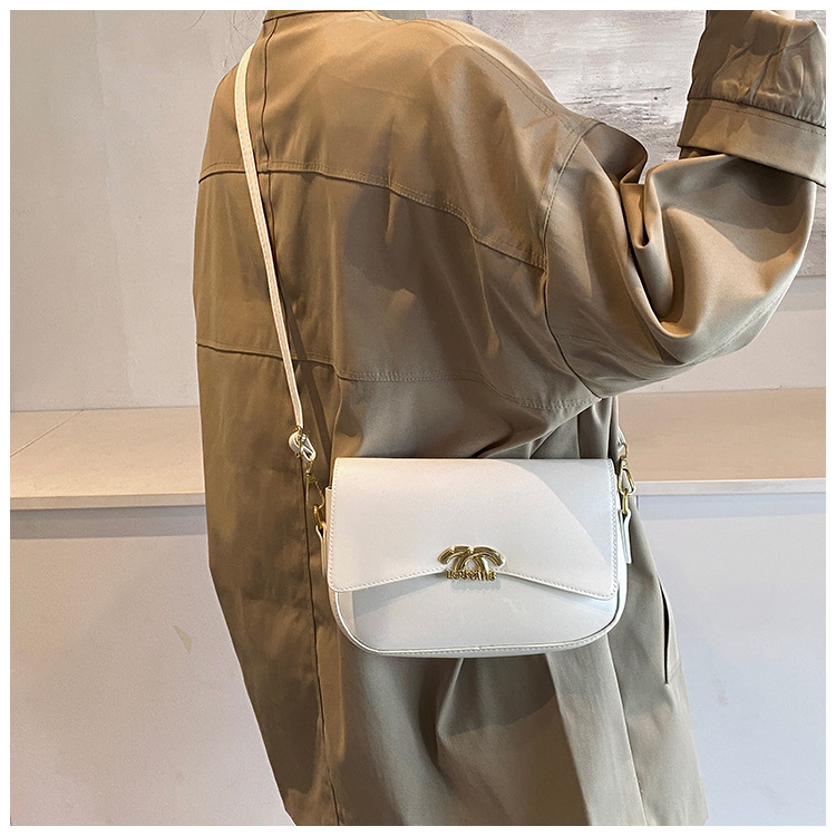 Fashionable and versatile small square bag, new autumn and winter style work and commuting bag, women's bag, simple single-shoulder bag, women's crossbody bag undefined