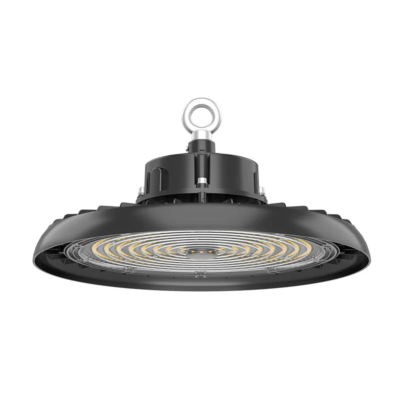 Высокотепловыделяющаяся потолочная лампа Warbit HighBay - популярная модель с высокой теплоотдачей и высоким уровнем яркости.
