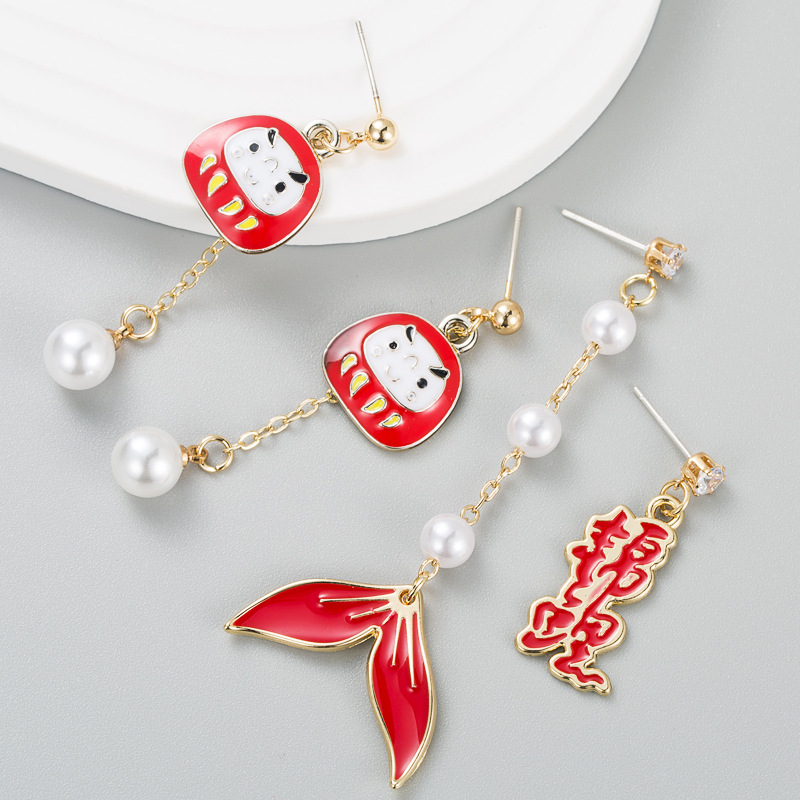 Creative New Year Red Koi Alloy Oil Drop Pearl Asymmetric Earrings display picture 2