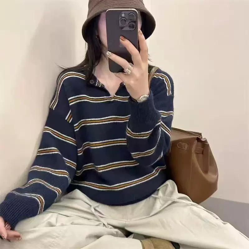 Korean-Style Polo Collar Striped Pullover Sweater for Women, Autumn and Winter Loose Fit, Soft and Youthful Knit Top with Half-Zip Korean-Style Polo Collar Striped Pullover Sweater for Women, Autumn and Winter Loose Fit, Soft and Youthful Knit Top with Half-Zip