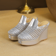 银色镂空坡跟拖鞋女夏季11cm超高跟包头凉鞋外穿真皮编织罗马凉拖