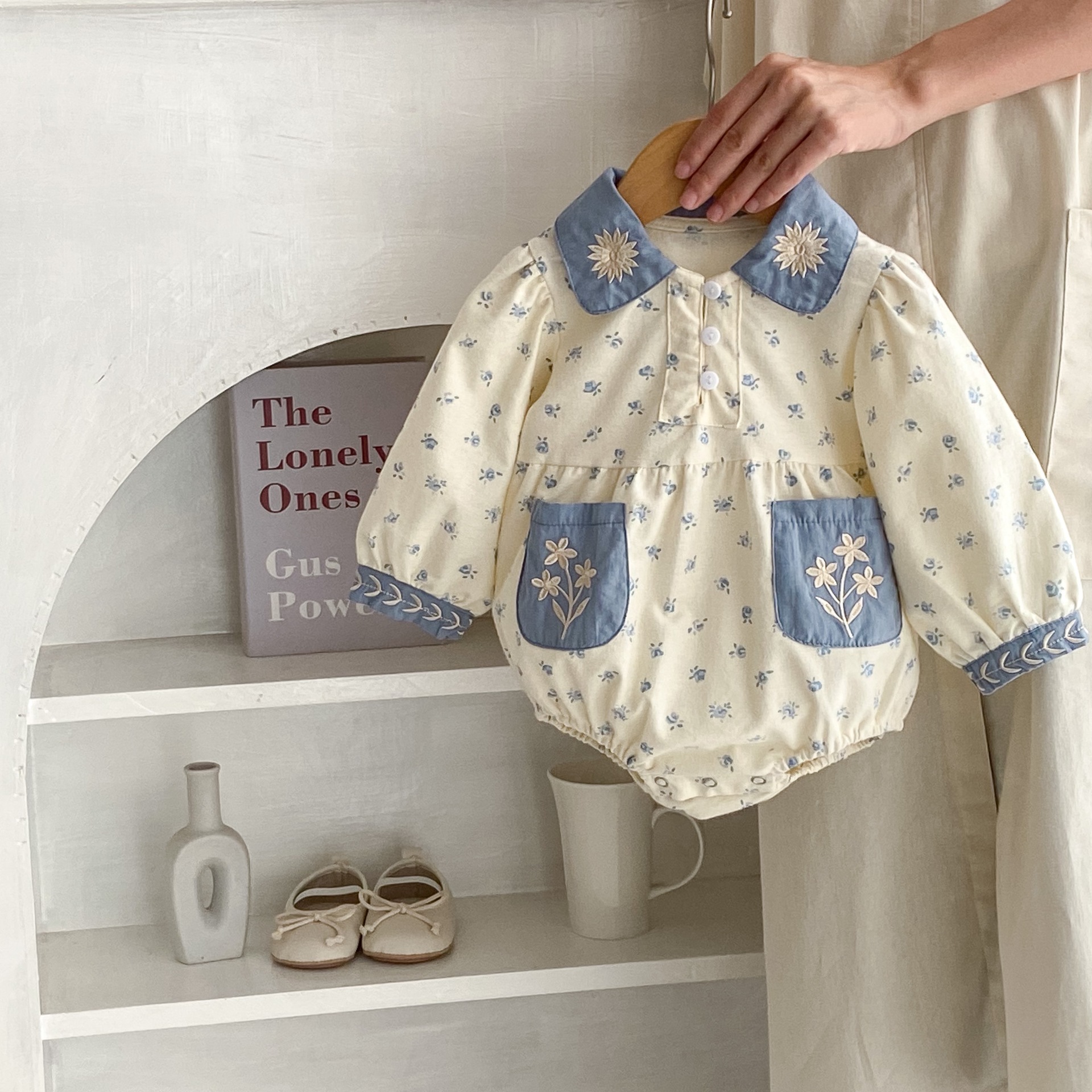 INS 2024 Autumn Infant and Girl Baby Floral Contrast Collar Embroidered Long Sleeves Yi Ha Skirt Bag Butt jumpsuit_voghion.com