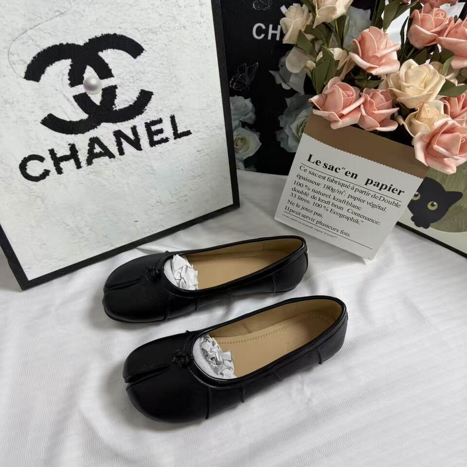 Giày búp bê nữ Mary Jane mũi tách ngón da bò, gót thấp dưới 3 cm, kiểu Pháp cổ điển — Màu nâu, màu đen