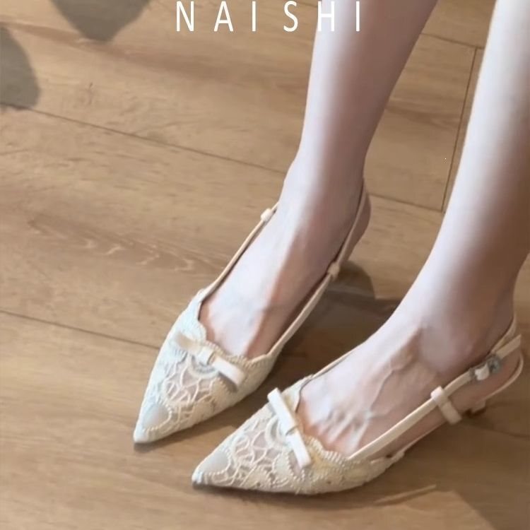Premium Edition! French Lace Hollow High Heels for Women, One-Strap Thin Heel Pointed Toe Closed-Toe Sandals, New Chinese Style Shoes Premium Edition! French Lace Hollow High Heels for Women, One-Strap Thin Heel Pointed Toe Closed-Toe Sandals, New Chinese Style Shoes