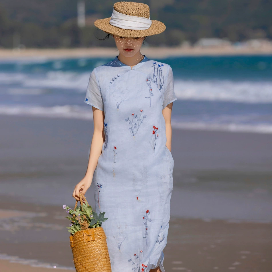 2024 Весна и лето новая женская одежда с вышивкой рами дорожное платье средней длины в национальном стиле с воротником-стойкой и коротким рукавом для женщин