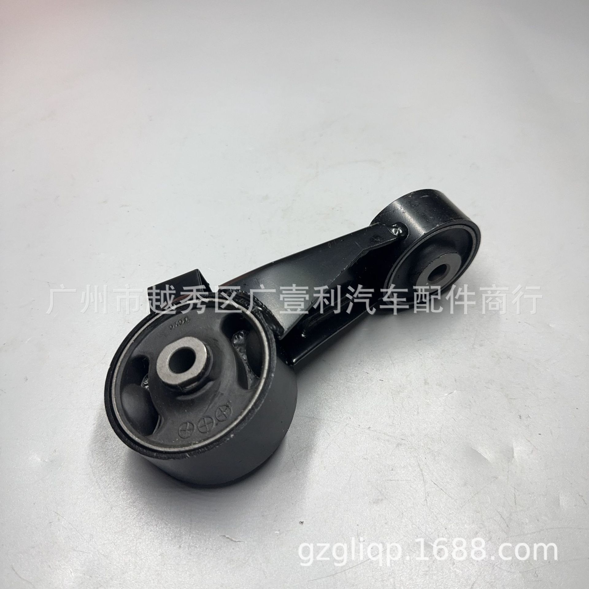Applicable to 12363-20100 12363-20120 12363-0A110 RX300 upper right nose pull rod
