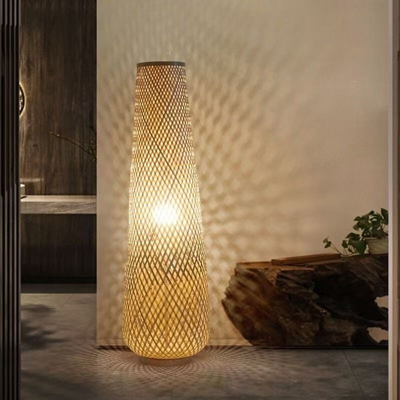 Japanese-style bamboo woven floor lamp, creative living room, homestay, bedroom, sofa standing lamp, wabi-sabi style tatami lighting fixture