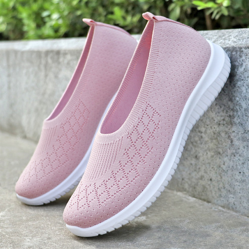 Old Beijing cloth shoes for women 2024 cross-border new style fly woven shoes casual shoes foreign trade soft sole middle-aged and elderly mother's shoes