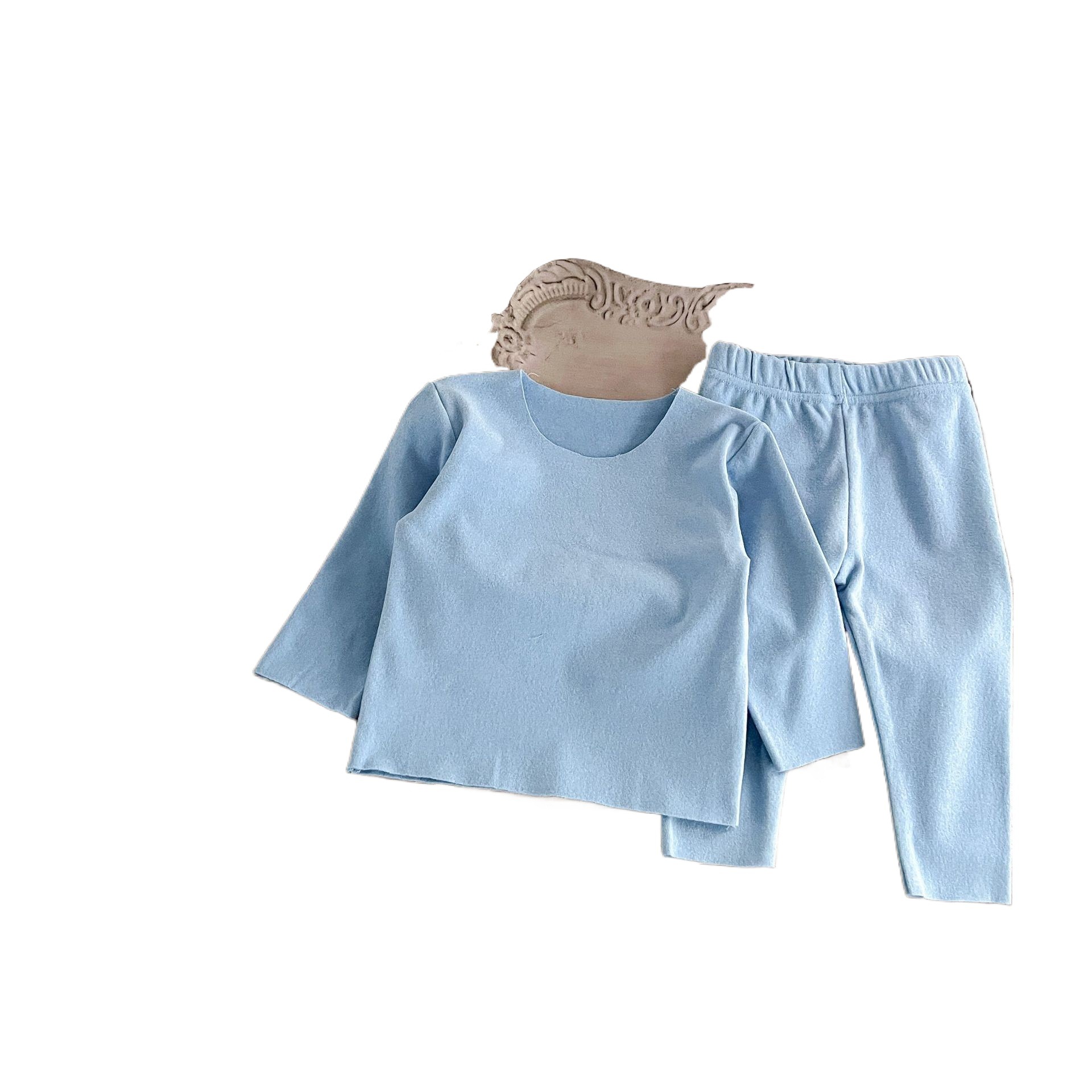 INS estilo coreano bebé niños y niñas de terciopelo ropa para el hogar traje de terciopelo calefacción para niños de terciopelo suave algodón agradable a la piel traje de dos piezas