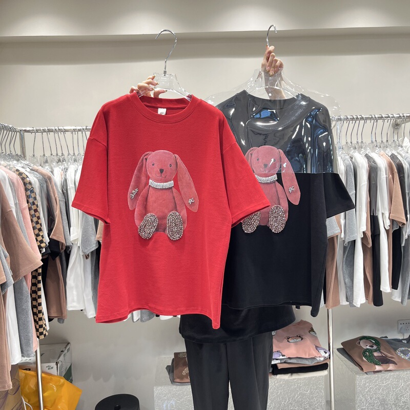 Thickened Sanding T-shirt Women's Winter European Cartoon Rabbit Mid-length Loose All-match Large Round Neck Short-sleeved Top Ins