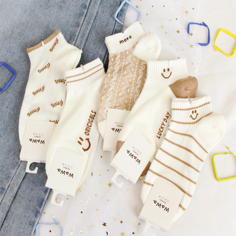 Spring and summer cotton socks children's college style cartoon cute boat socks breathable sweat-absorbent Korean invisible socks manufacturers wholesale Spring and summer cotton socks children's college style cartoon cute boat socks breathable sweat-absorbent Korean invisible socks manufacturers wholesale