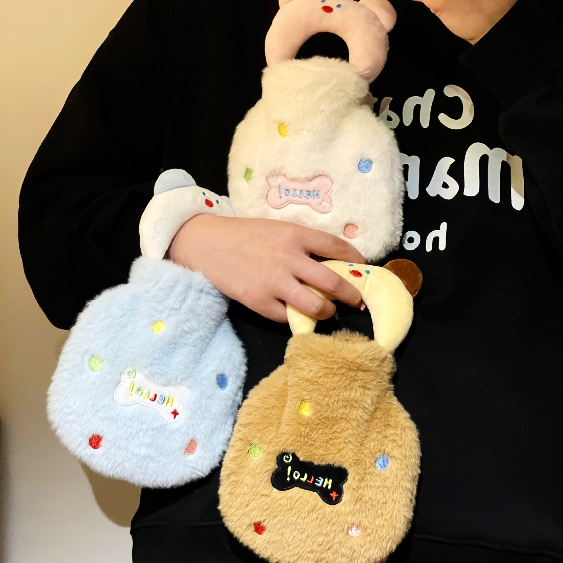 2025 nuevo punto de onda bolsa de agua caliente bolsa de agua caliente estudiantes lindas niñas de peluche de invierno abdomen caliente inyección de agua calentador mano