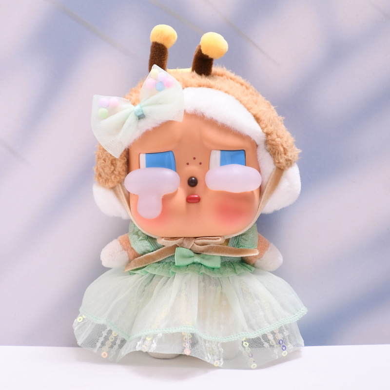 ただの子供服】泣く子供の涙の工場はゴムの顔の人形をごまかします。