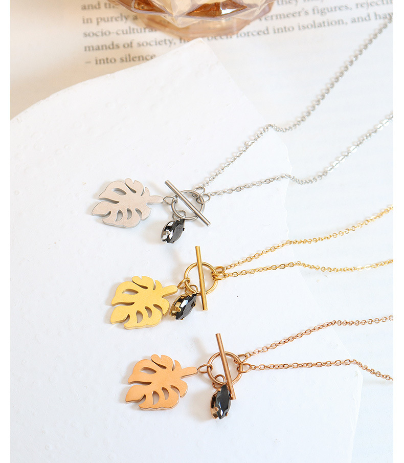 Simple Style Leaf Titanium Steel Inlay Glass Stone Pendant Necklace_colorza_4