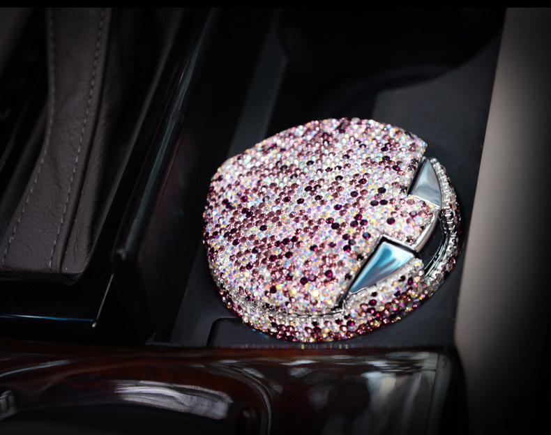 Car Ashtray with Led Light Luminous Multifunctional Ashtray Car Personalized Covered Car Interior Decoration with Diamond