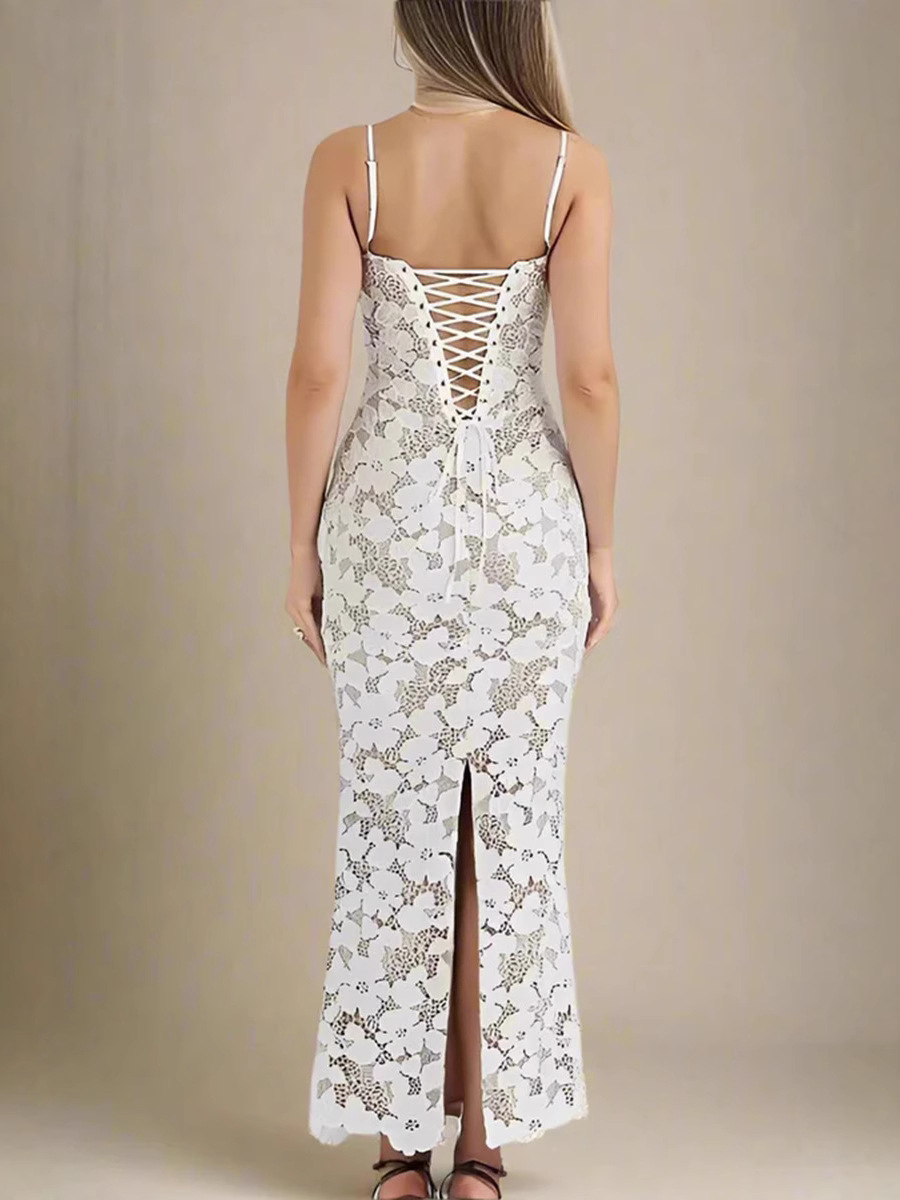 Europäisches und amerikanisches grenzüberschreitendes Temperament, weißes Tube-Top-Riemen, sexy Straps-Spitzen-Trägerkleid, hüftbedeckendes langes Rock-Abendkleid