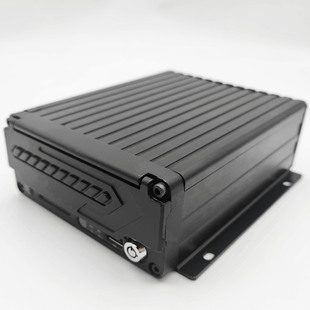 Remote monitoring 1080p 8-way 4G GPS WIFI car video monitoring host hard disk car video recorder