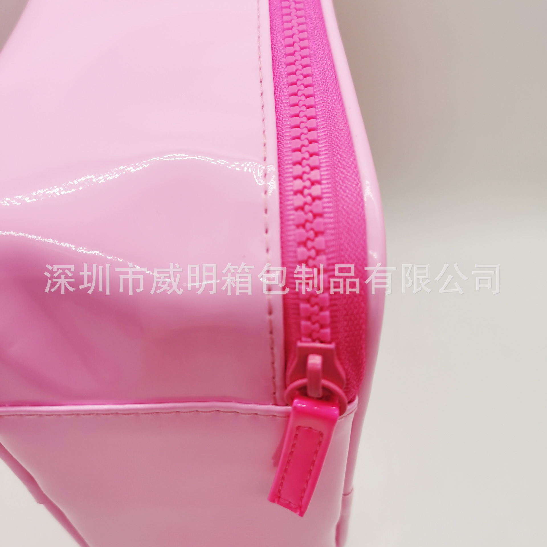 ���Ҷ���PVC��ױ�� ��Ƭϴ����Ůʿ��Я���� �������ɴ�