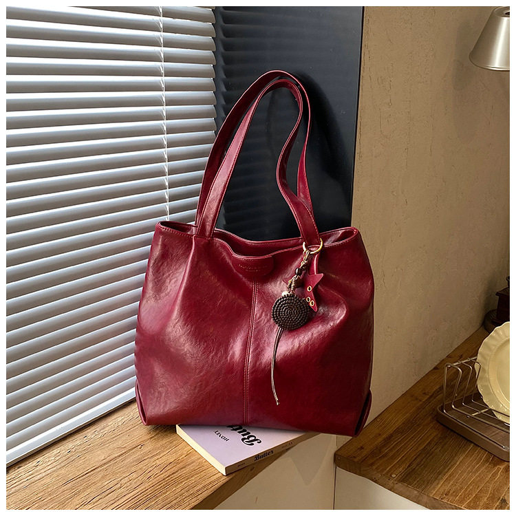 Túi tote nữ cỡ lớn dáng shopping, đeo vai hai quai, chất liệu PU mềm, phong cách công sở — Màu cà phê Không có mặt dây chuyền, Màu nâu không có mặt dây chuyền, Rượu vang đỏ không có mặt dây chuyền, kaki không có mặt dây chuyền chi tiết 17