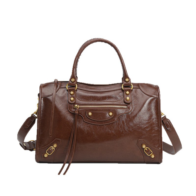 Genuine Leather B-Style Motorcycle Bag For Women 2026 New Large Capacity Retro Grained Oil Wax Leather Shoulder Crossbody Bag - Thumbnail 5