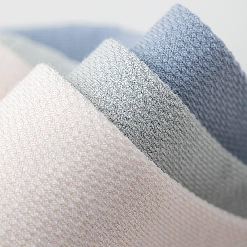 Algodón de color sólido primavera y verano delgado calcetines de malla transpirables para hombres sin hueso cabeza de embalaje independiente calcetines de algodón