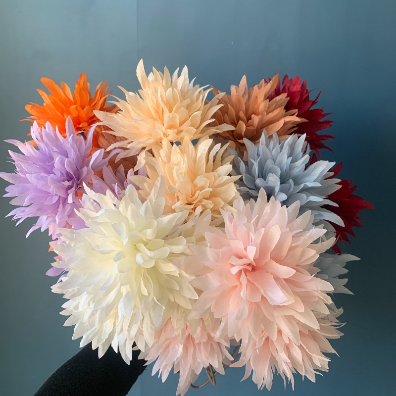 Simulation of 3-head flame chrysanthemum wedding auditorium soft floral design road guide flower row flower stage background decoration