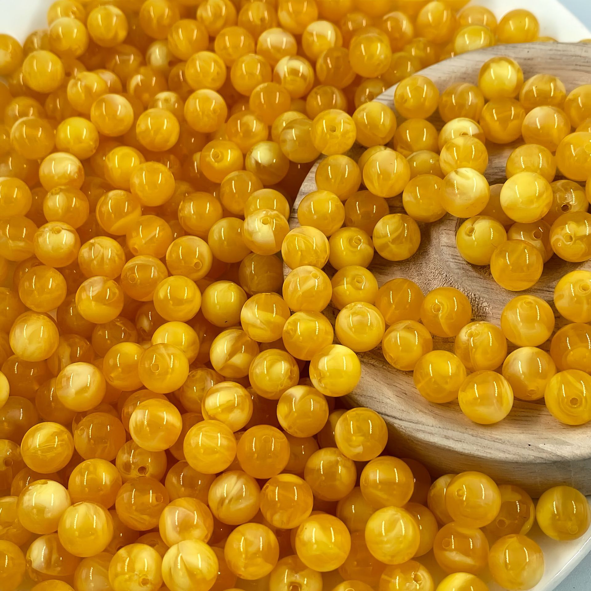 厂家批发二代蜜蜡散珠 鸡油黄圆珠浮盐水荧光白花蜜 佛珠文玩配件
