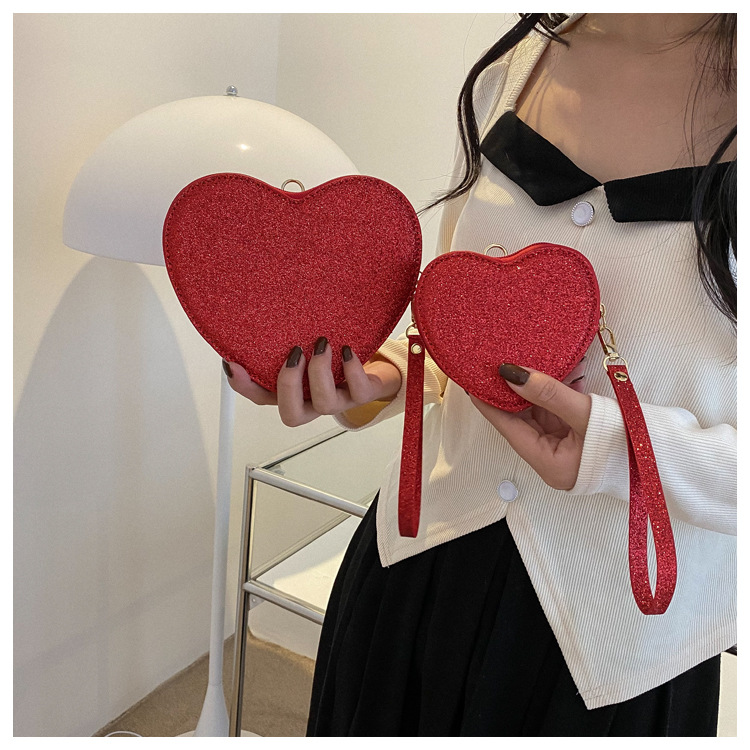 Women's Small Pu Leather Gradient Color Heart Shape Cute Heart-shaped Zipper Crossbody Bag display picture 5