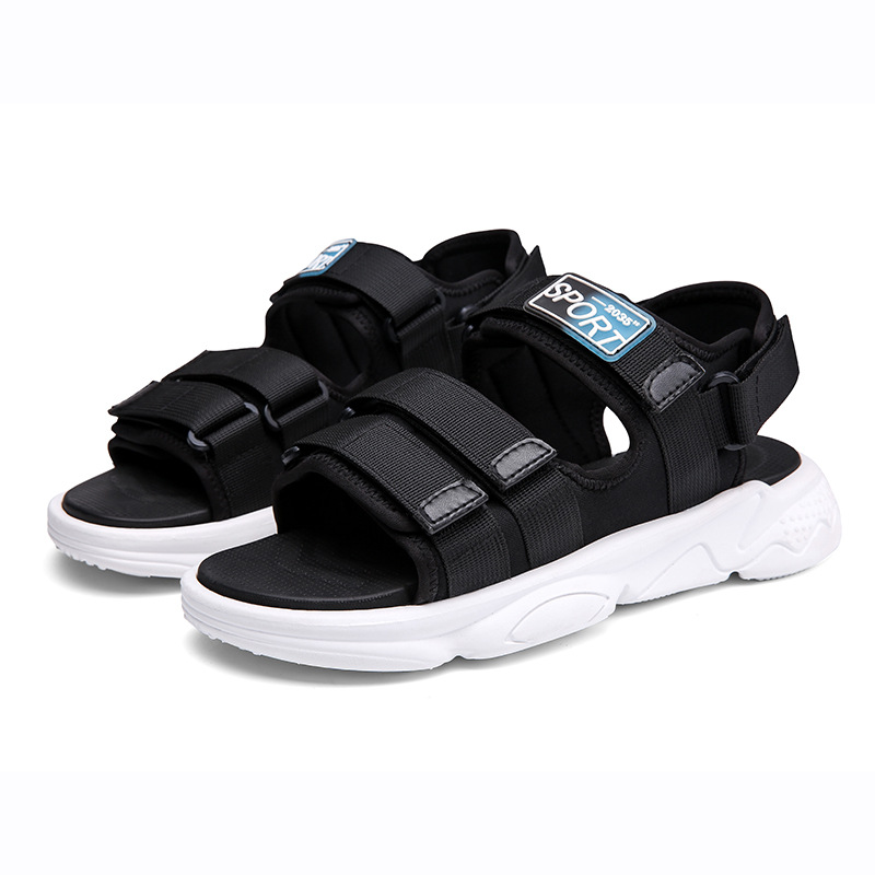 Hombres 2024 nuevos zapatos de playa de soleas gruesas de verano para jóvenes sandalias deportivas al aire libre para conducir
