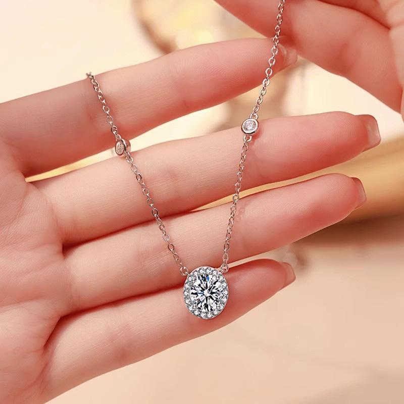 本物のモアッサナイトオーバルフルスターネックレス 925 スターリングシルバーネックレス女性の鎖骨チェーンガールフレンドのためのバレンタインデーのギフト|undefined