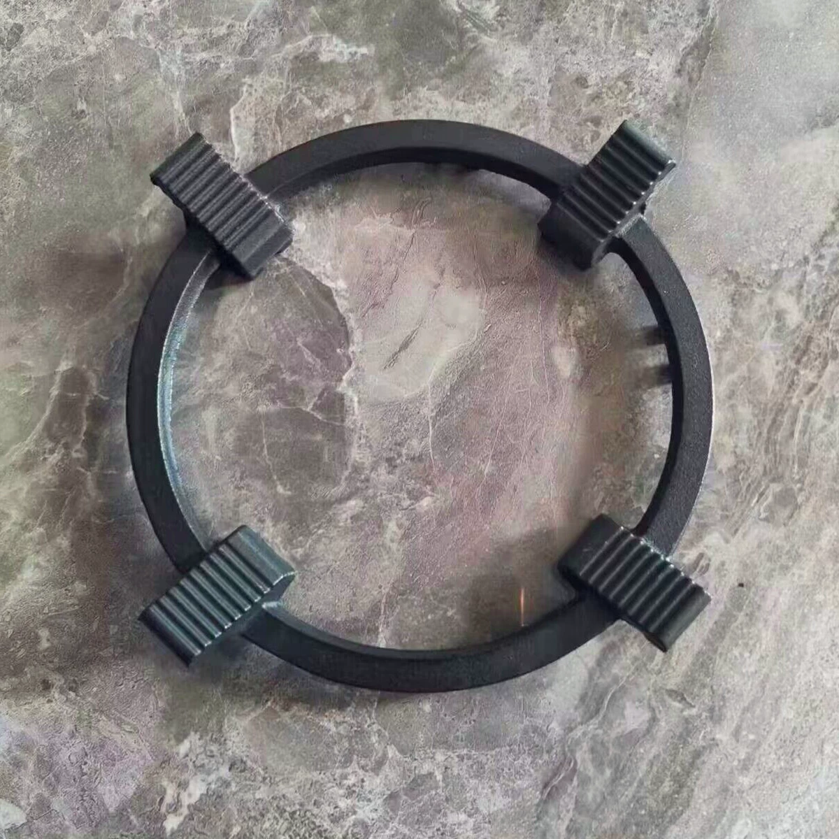 Чугунный кронштейн с четырьмя ушками, круглая подставка для кастрюль с 4 когтями, нескользящая энергосберегающая большая подставка для котла для жарки, кронштейн для газовой плиты, кронштейн для плиты