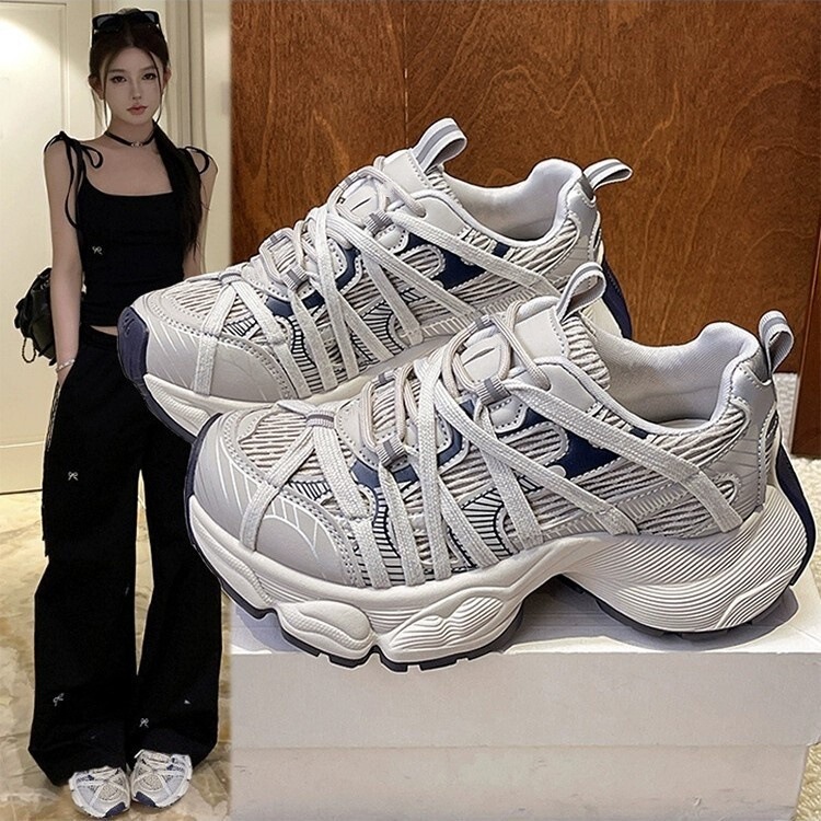Thick-Soled Lace-Up Dad Shoes for Women, 2026 Spring New Model, Height-Increasing, Slimming, Versatile, Lightweight Sports Casual Shoes