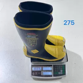 通用手套;消防服;其他救生器材