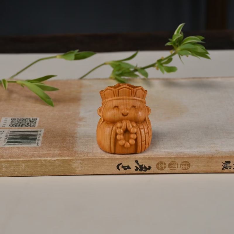 崖柏木雕西游记摆件唐僧孙悟空猪八戒生日礼物实木手把件卡通造型|undefined