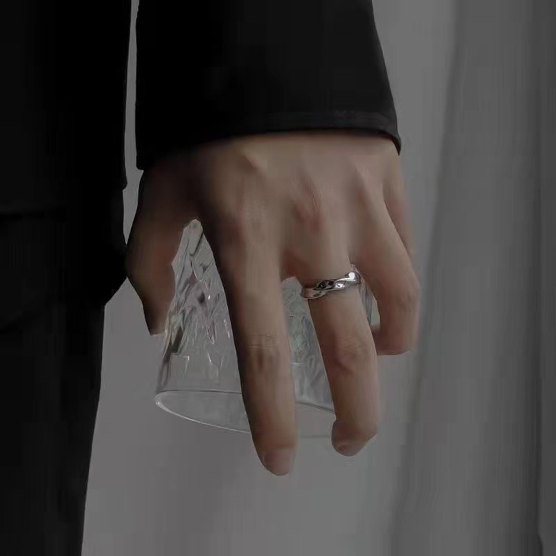 Mobius Strip Ring For Men Vintage Style Trendy Couple Finger Ring_voghion.com