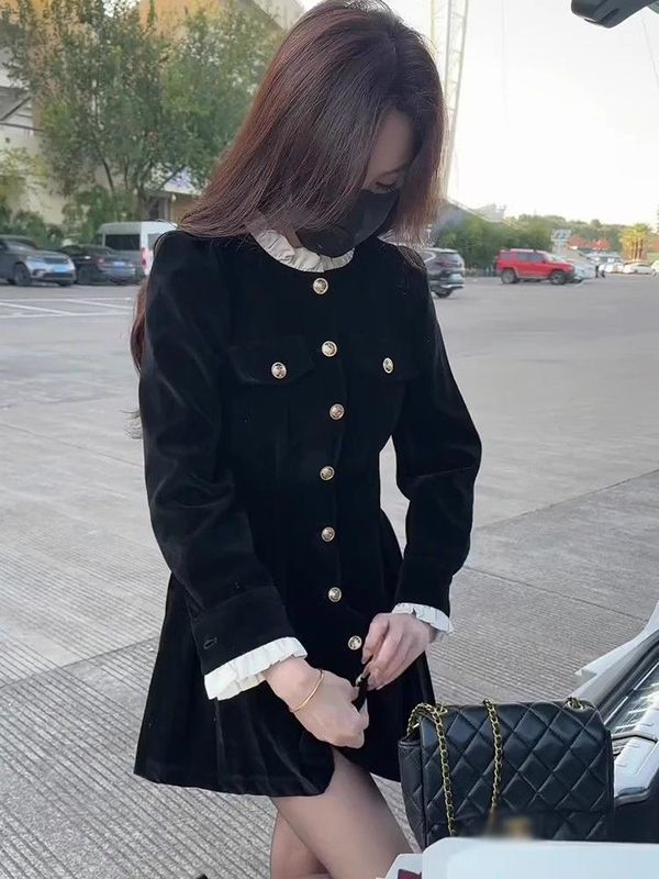 法式小香赫本风黑色高级连衣裙子女早秋季2025年新款气质收腰短裙|undefined