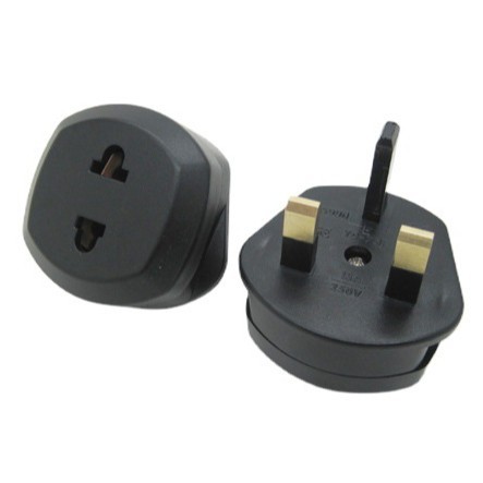 现货供应CE认证黑白标准材质欧标转英标转换插头香港旅行转换器