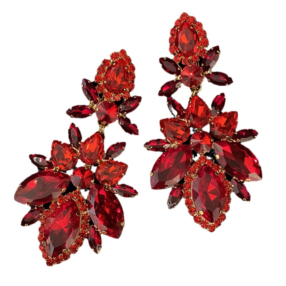 AliExpress Venta caliente rhinestone collar traje europeo y americano exagerado pendientes vestido todo-fósforo joyería conjunto