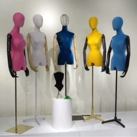 模特;饰品展示架;服饰配件加工