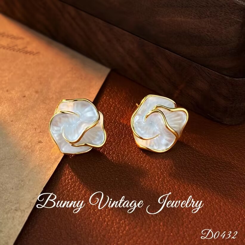 輕奢小眾山茶花耳釘女ins網紅同款冷淡風耳環耳飾