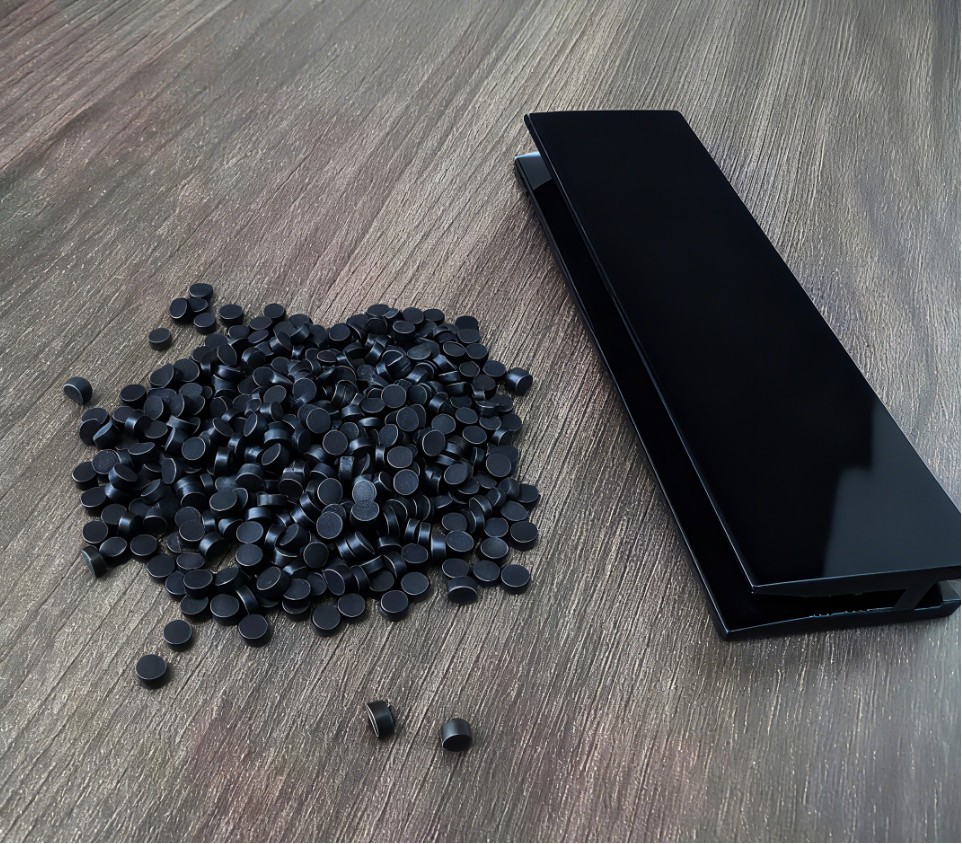 PVC挤出厂家 PVC塑胶挤出 塑胶挤出工厂PVC异型材挤出厂家