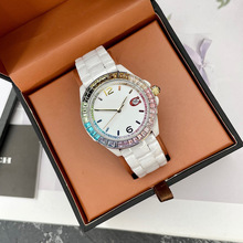 COAޢCHYͬմŮ߲ʝu׃rŮWʯӢ3ɫF