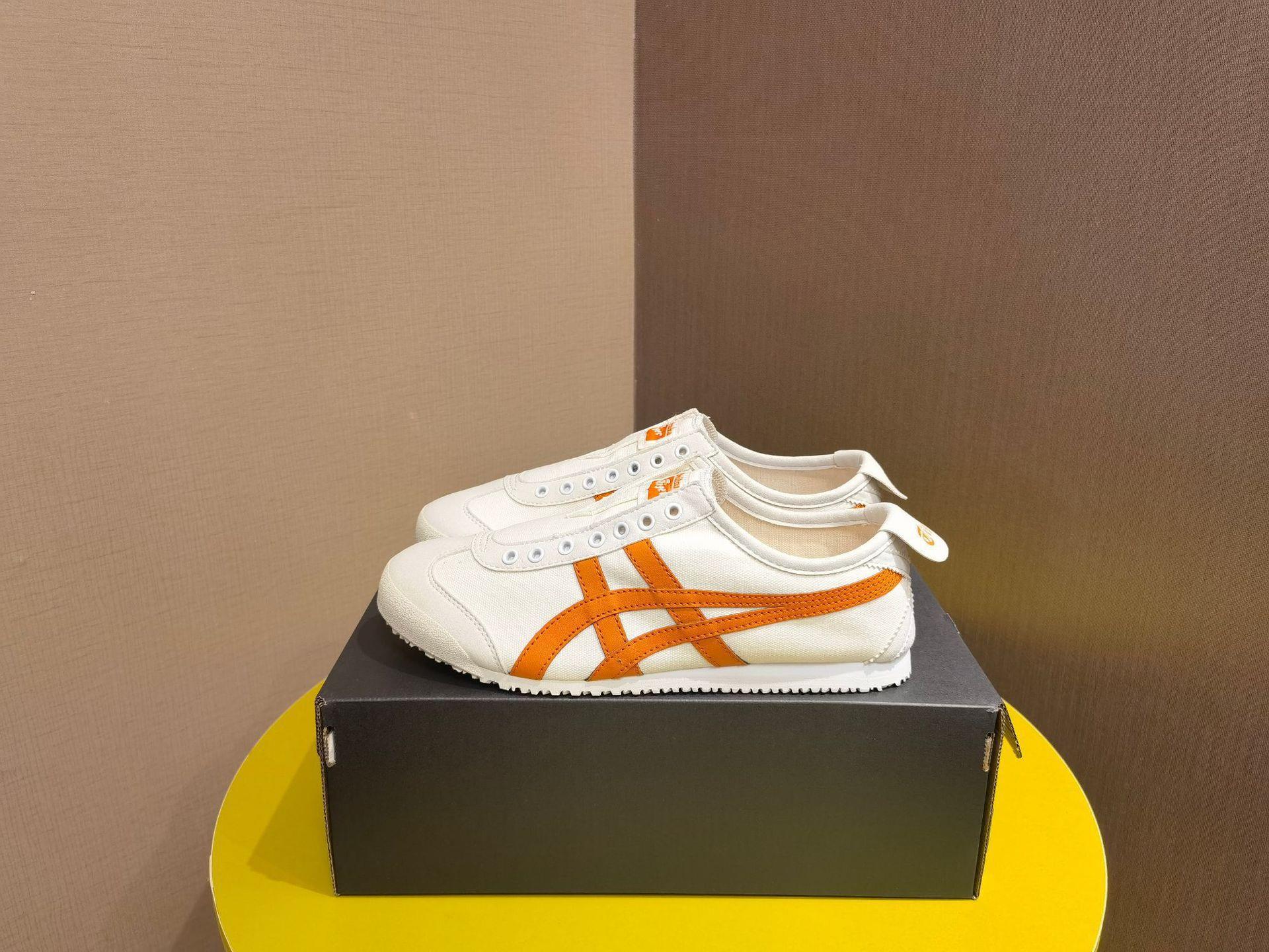 화이트 오렌지 - 캔버스