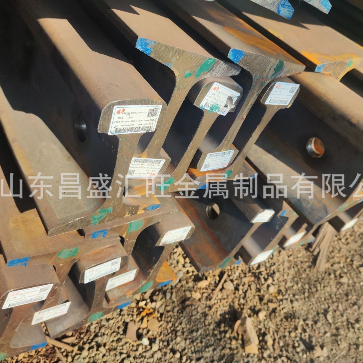 销售俄罗斯标准钢轨横切面图R50钢轨现货R65道轨长度25米R350HT